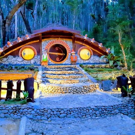 Seribu Batu Songgo Langit Resort & Camp Bantul Luaran gambar