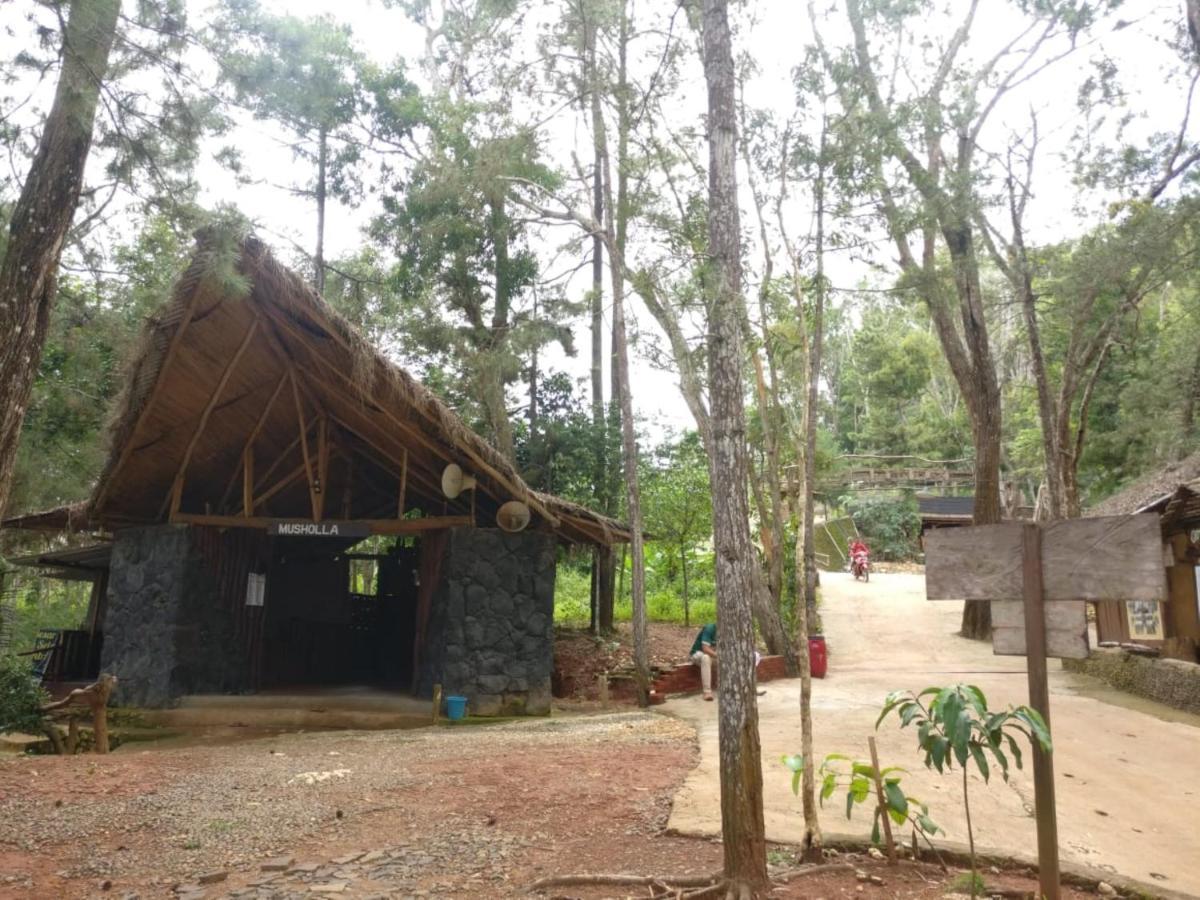 Seribu Batu Songgo Langit Resort & Camp Bantul Luaran gambar